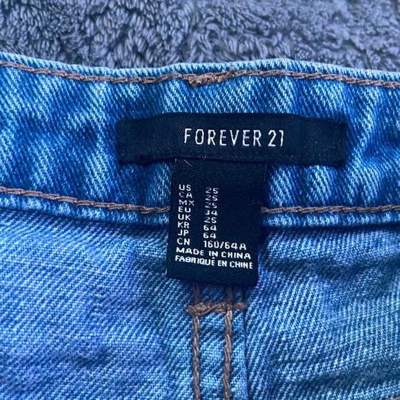 jean shorts - Picture 2 of 2